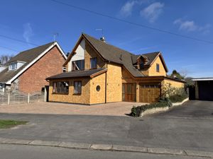 Photo 46- click for photo gallery